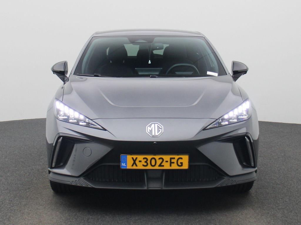 MG MG4 Electric Luxury 64 kWh, Auto's, Automaat, Achterwielaandrijving, Gebruikt, 1650 kg