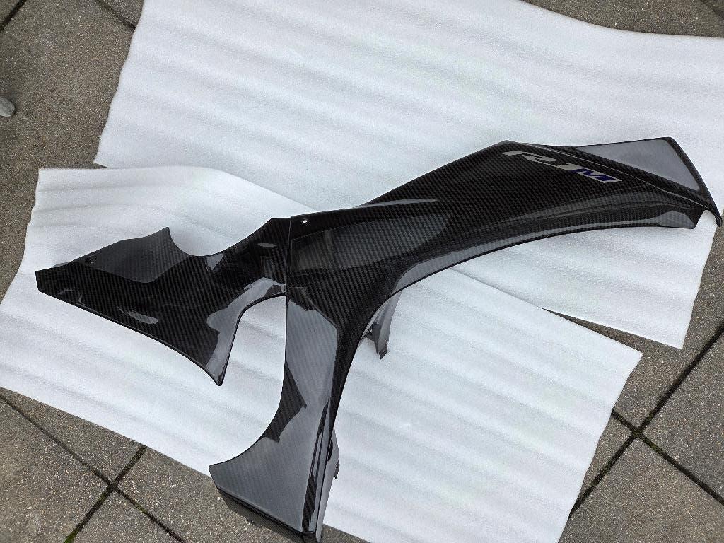 Yamaha R1M zijkuip deel Rechts (carbon) B4S2835V00, Motoren, Verzenden, Gebruikt