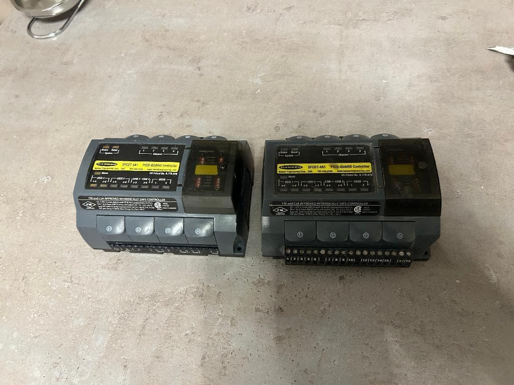 2 x Banner sfcdt-4A1 pico-quad controller, Ophalen of Verzenden, Gebruikt