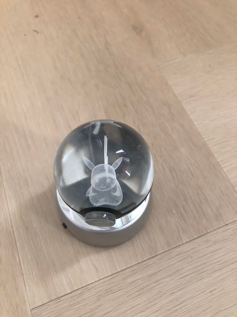 Glazen bol met Pikachu, Verzamelen, Poppetjes en Figuurtjes, Ophalen of Verzenden, Gebruikt