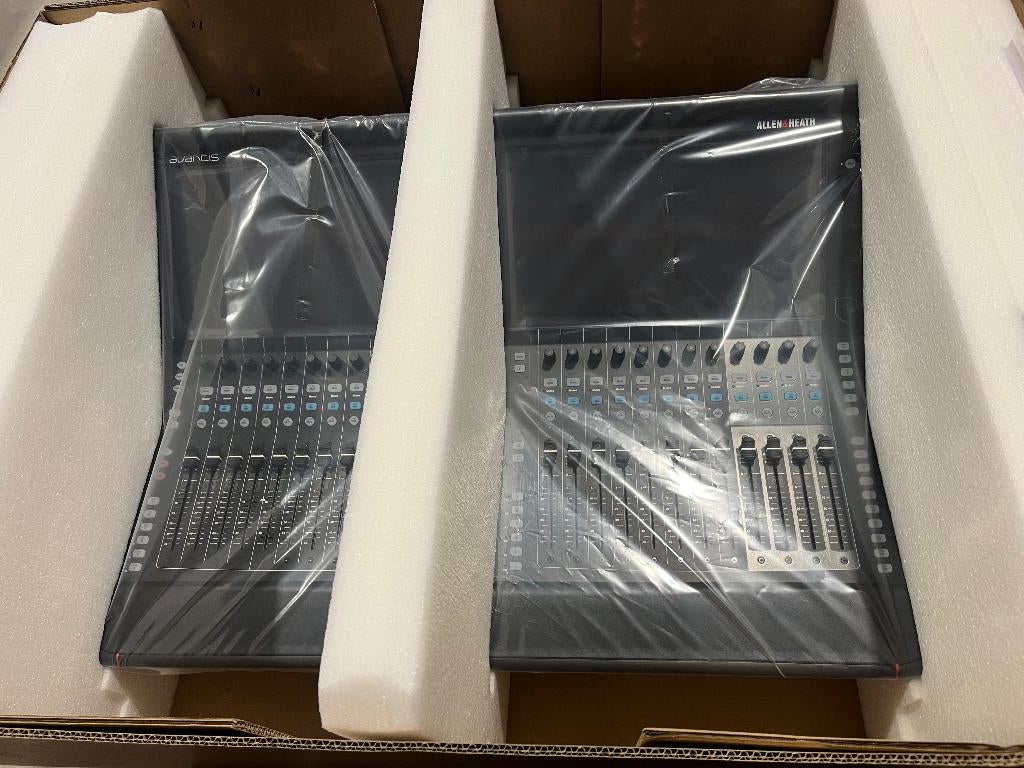 ALLEN & HEATH AVANTIS NIEUW IN DOOS & GX4816, Microfooningang, Ophalen of Verzenden, Zo goed als nieuw, 20 kanalen of meer