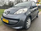 Peugeot 107 1.0-12V XS 4 nieuwe banden airco, Voorwielaandrijving, Stof, Gebruikt, 4 stoelen
