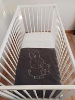 Net ledikantje, ideaal voor bij opa en oma, Ophalen, Zo goed als nieuw, Ledikant