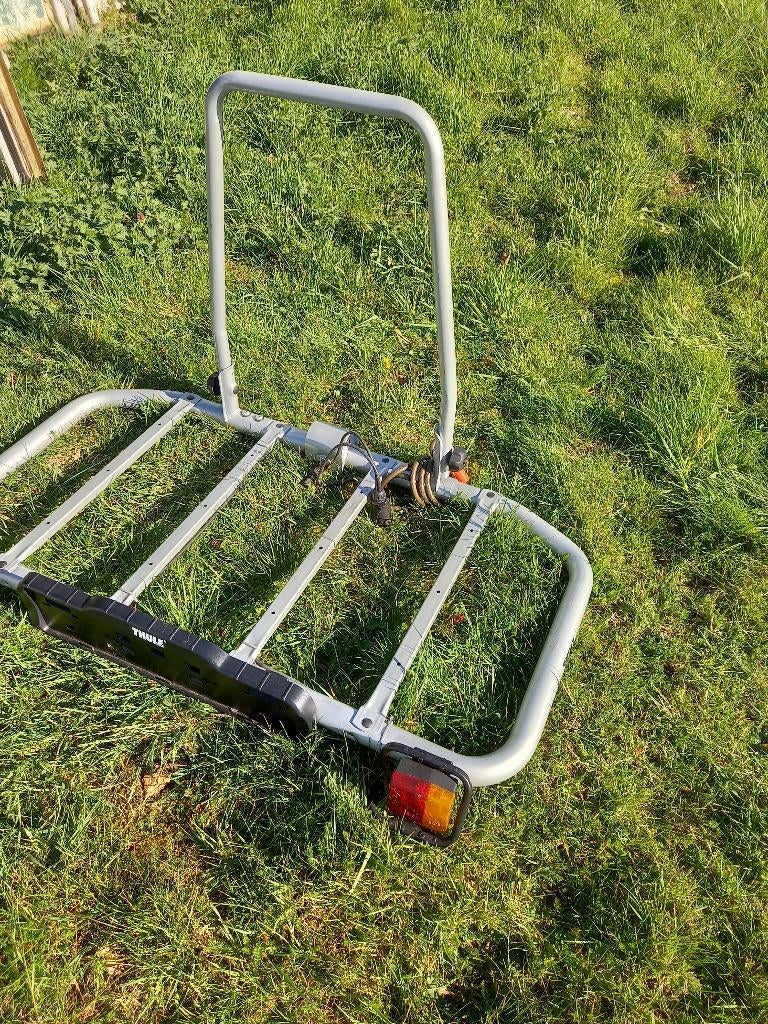 trekhaak koffer te koop, Auto diversen, Dakkoffers, Ophalen of Verzenden, Zo goed als nieuw