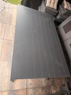 Stevige tuintafel met gebruikssporen, Ophalen of Verzenden, Gebruikt, Rechthoekig, Metaal