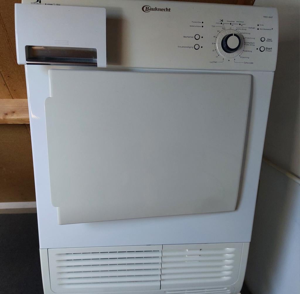 Bauknecht TRKD 4667 Condensdroger, Witgoed en Apparatuur, Ophalen, 6 tot 8 kg, Condens, 85 tot 90 cm