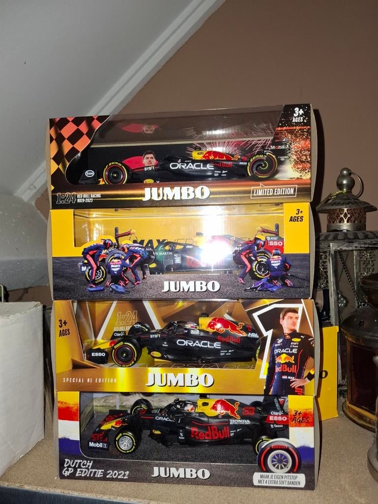 4x Max Verstappen collectors item, Ophalen, Nieuw, Bburago