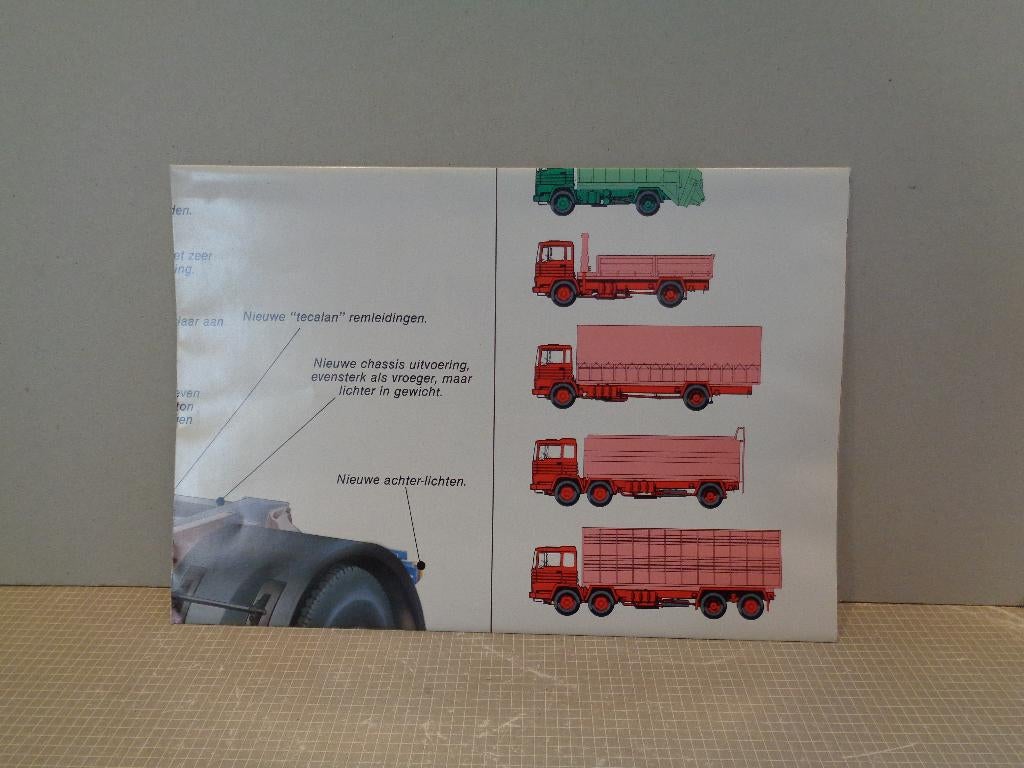 pegaso folder, Ophalen of Verzenden, Zo goed als nieuw, Overige merken