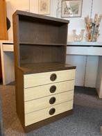 Kast, 3 of 4 laden, Ophalen, Gebruikt, 25 tot 50 cm