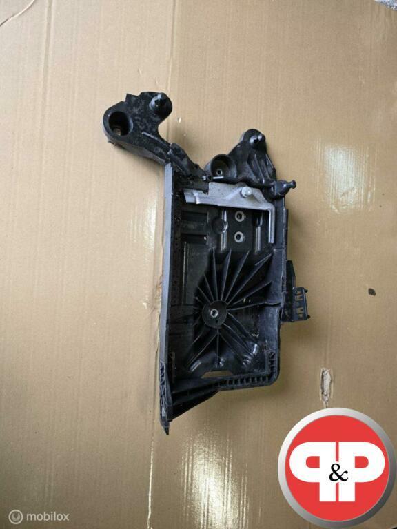 VW Golf 8 Accu Bak, Auto-onderdelen