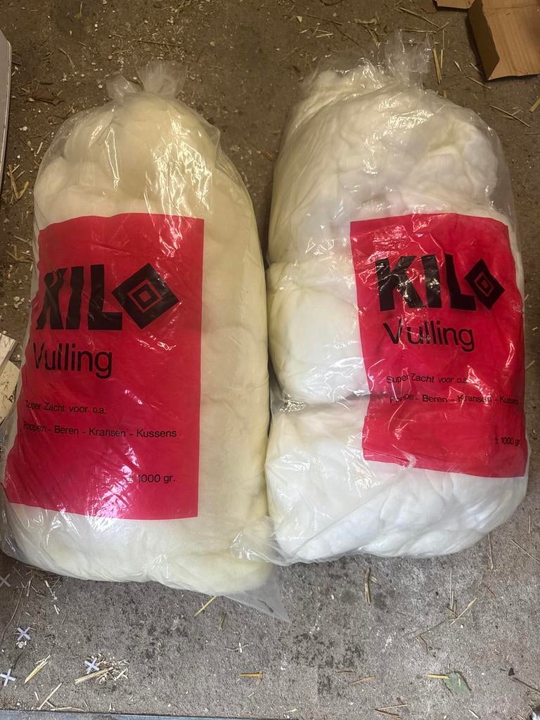 Kilo Vulling - Ideaal voor knutselprojecten!, Ophalen, Wit, Nieuw, 30 tot 120 cm