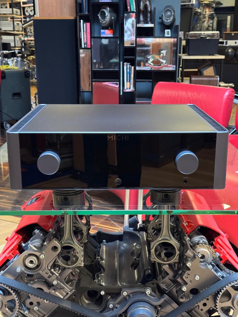 Rotel/Michi P5 / Voorversterker, DAC, Audio, Tv en Foto, Versterkers en Receivers, Zo goed als nieuw, 120 watt of meer, Stereo