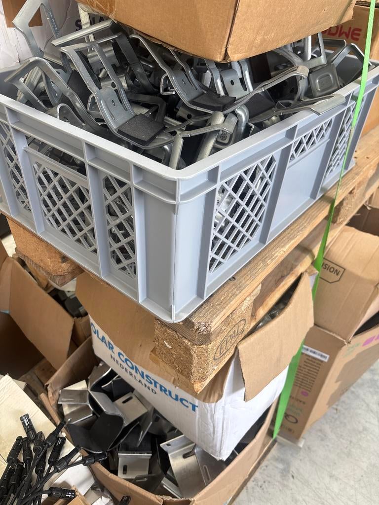 Golfplaat clips zonnepanelen onderconstructie diverse merken, Ophalen of Verzenden, Gebruikt, Overige typen