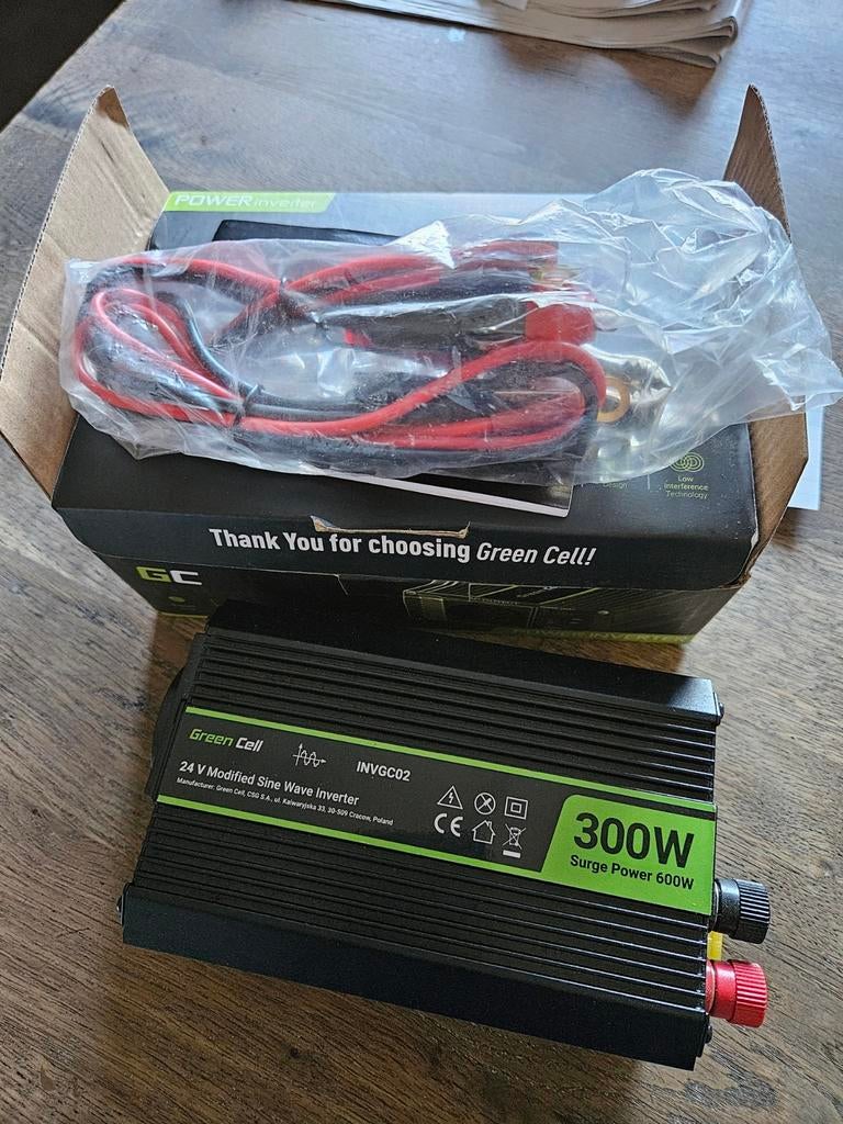 Omvormer 24 volt naar 220. 300 watt, Ophalen, Overige merken