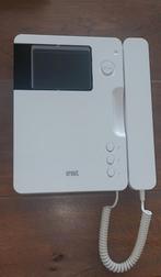 Urmet Intercom Toestel 8 maanden oud rekening aanwezig, Ophalen, Zo goed als nieuw
