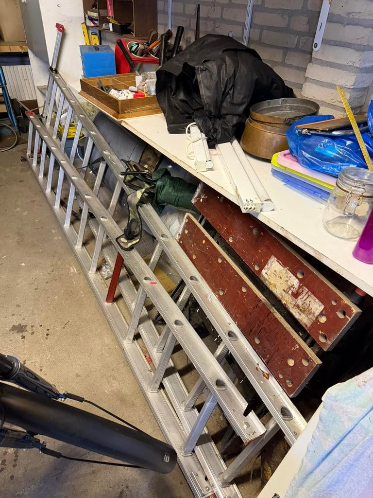 Altrex 2x12 ladder, Ophalen of Verzenden, Zo goed als nieuw