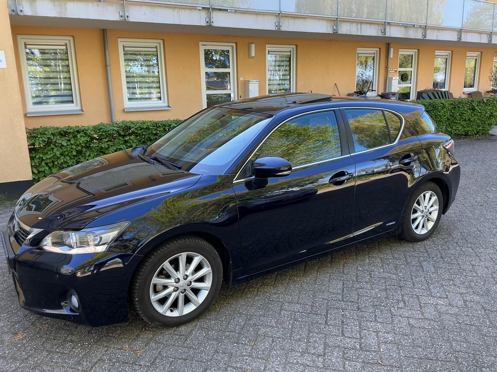 Lexus CT-H 200H superstaat navi schuifdak trekhaak, Auto's, Lexus, 136 pk, Beige, Blauw, Origineel Nederlands