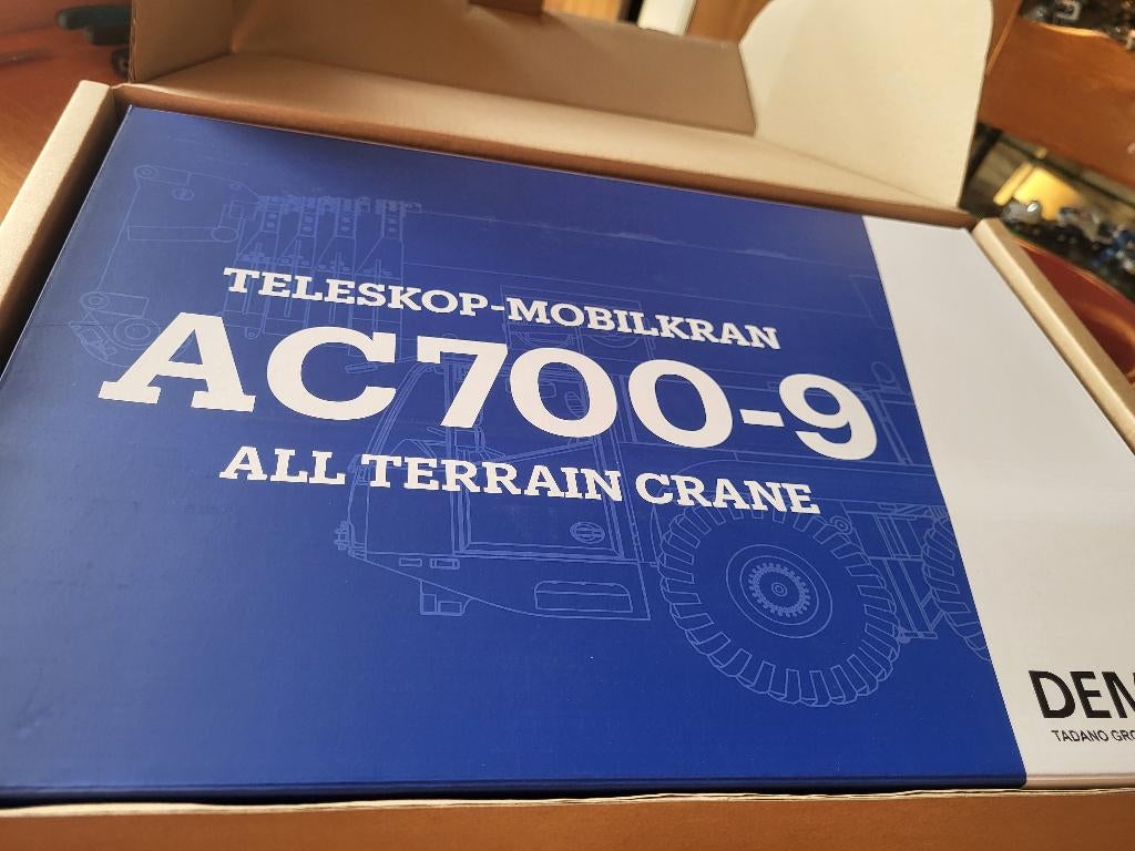 Demag AC 700-9, Hobby en Vrije tijd, Ophalen of Verzenden, Nieuw, Hijskraan, Tractor of Landbouw, Overige merken