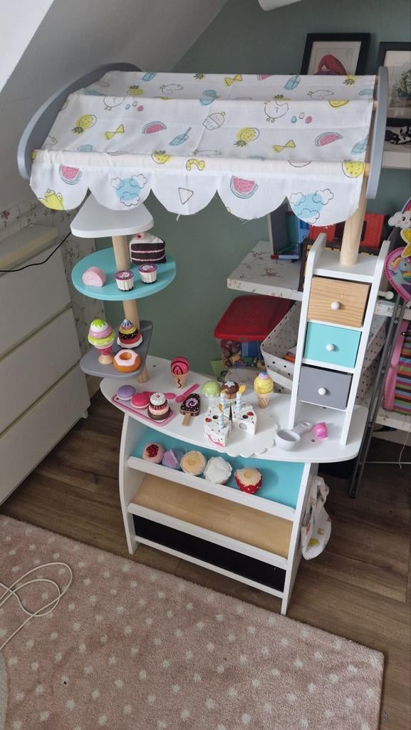 Ijsco kraam kids, Ophalen, Zo goed als nieuw