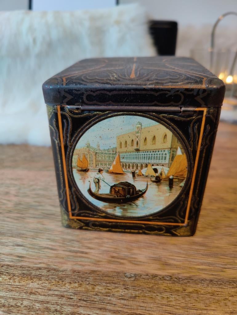 Vintage cacao blikje Venetië -van houten, Verzamelen, Ophalen of Verzenden, Gebruikt, Koffie, Douwe Egberts