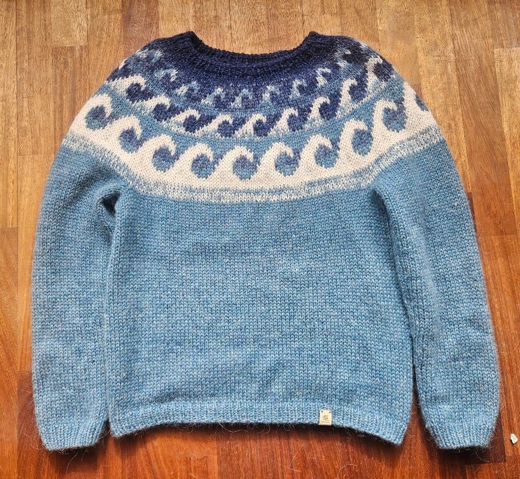 Nieuw handgebreide ijslandse trui, Ophalen of Verzenden, Nieuw, Maat 42/44 (L), Blauw