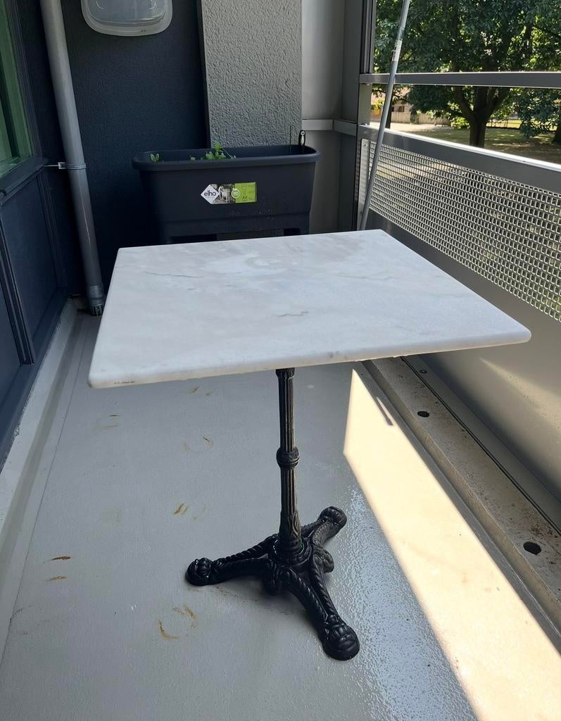 Witte Marmeren Tafel 60x60cm met 4 Stalen Stoelen, Huis en Inrichting, Ophalen, Gebruikt, Vierkant, 50 tot 100 cm