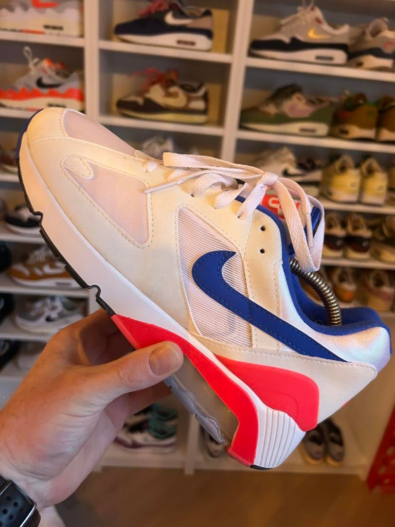 Air max 180 Ultramarine 2024 Mt. 41, Wit, Nieuw, Ophalen of Verzenden, Sneakers of Gympen