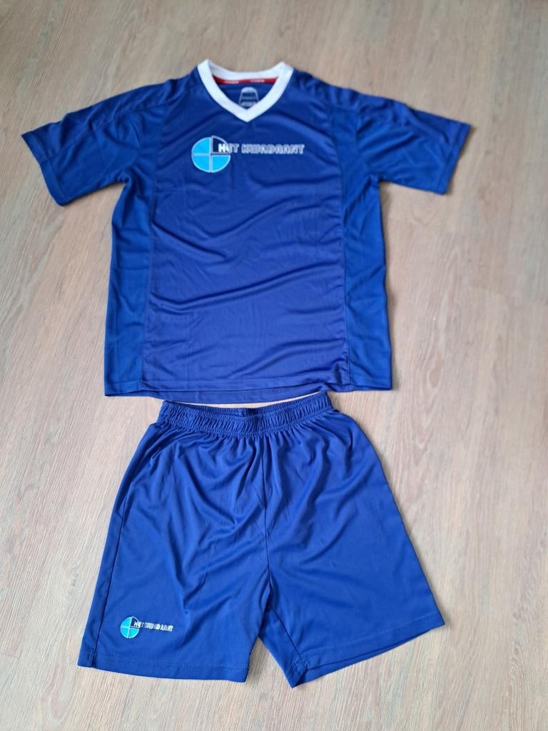 Gym set ( shirt en broek) Het Kwadrant Weert maat M, Ophalen, Zo goed als nieuw