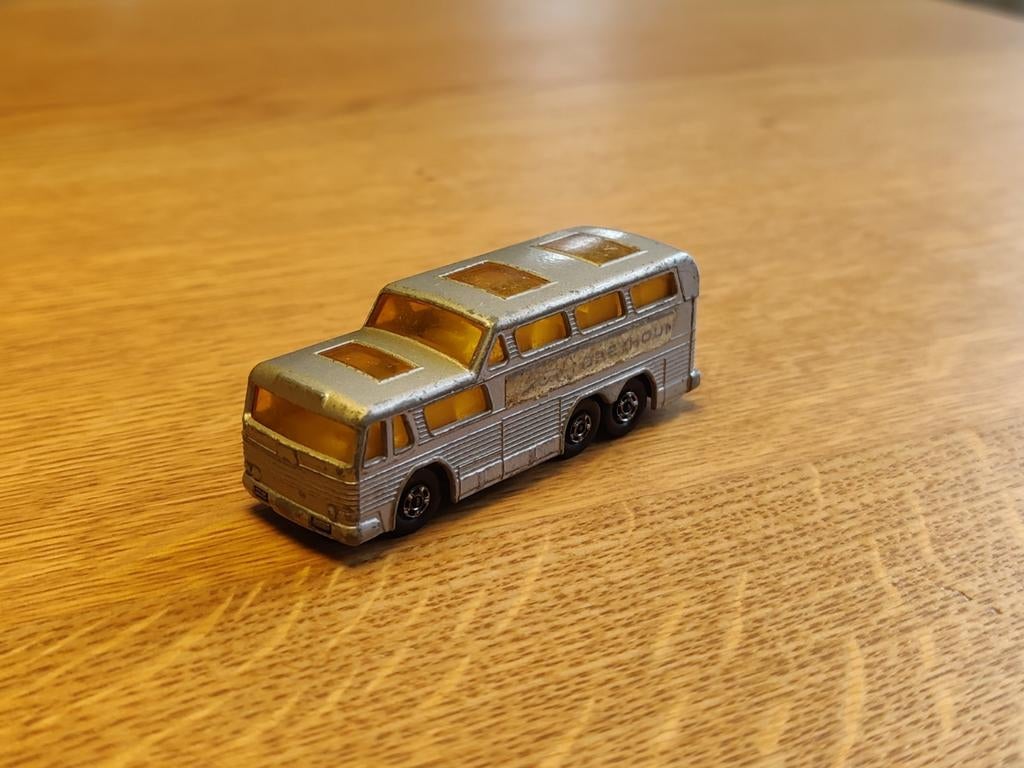 Greyhound Coach Matchbox, Ophalen of Verzenden, Zo goed als nieuw, Bus of Vrachtwagen