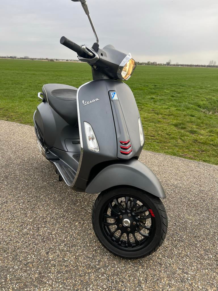 Vespa S Sprint 2018 e4 3v I-Get mat grijs, Fietsen en Brommers, Scooters | Vespa, Ophalen, Gebruikt, Vespa S, Benzine
