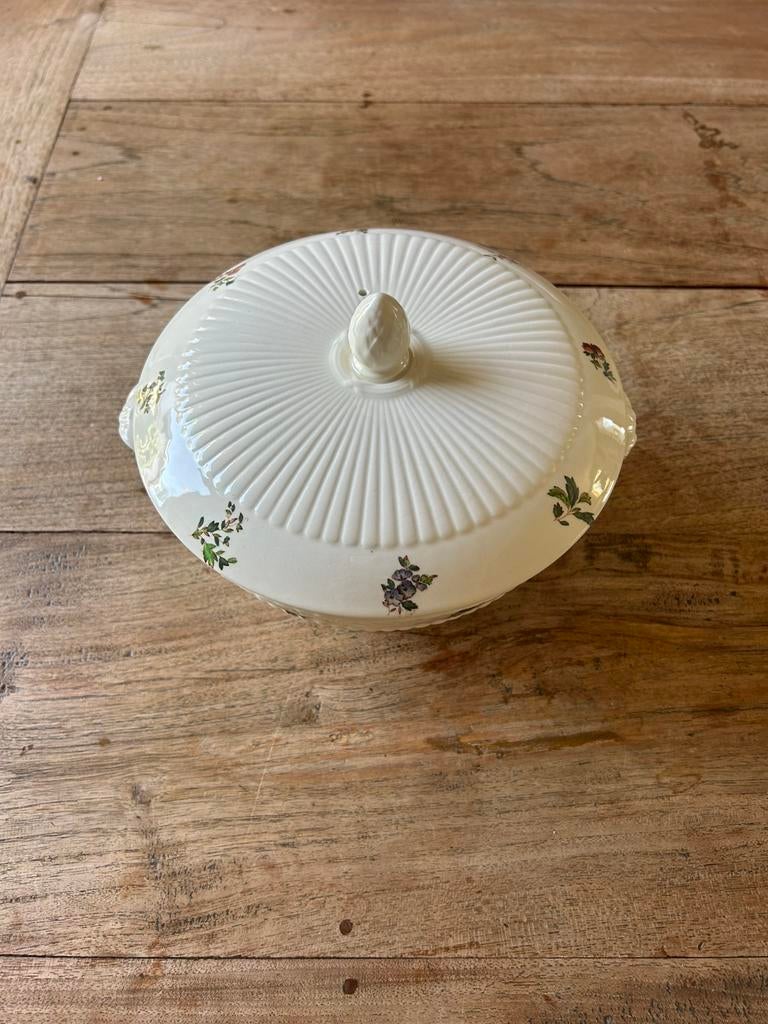Wedgewood Conway dekschaal, Antiek en Kunst, Ophalen of Verzenden
