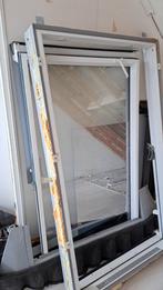 Fakro tuimeldakraam PTP-V 3 triple glas, Doe-het-zelf en Verbouw, Kozijnen en Schuifpuien, Kunststof, Gebruikt, Raamkozijn, 150 tot 225 cm