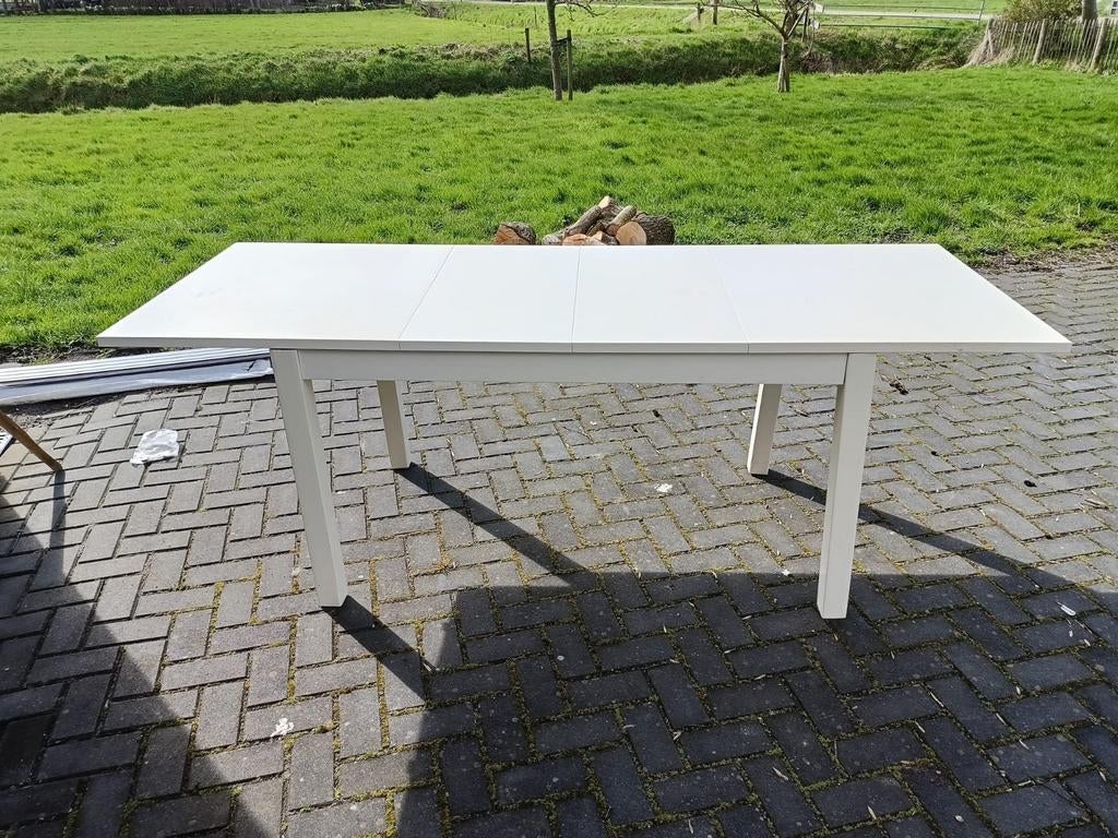 Uitschuifbare eettafel wit IKEA, "Bjursta": 140-220cm lang, Gebruikt, 150 tot 200 cm, Modern, Vier personen