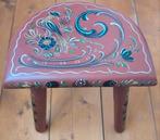 Oud beschilderd krukje, Huis en Inrichting, Ophalen of Verzenden, Hout