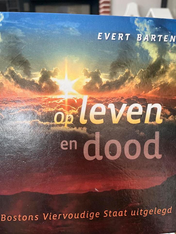 Op leven en dood - Evert Barten (Christelijk boek), Boeken, Godsdienst en Theologie, Nieuw, Christendom | Protestants, Ophalen of Verzenden