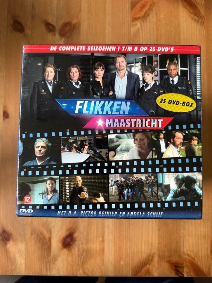 Flikken Maastricht Seizoenen 1 t/m 8 - 25 DVD-box ZGAN, Cd's en Dvd's, Dvd's | Tv en Series, Zo goed als nieuw, Actie en Avontuur
