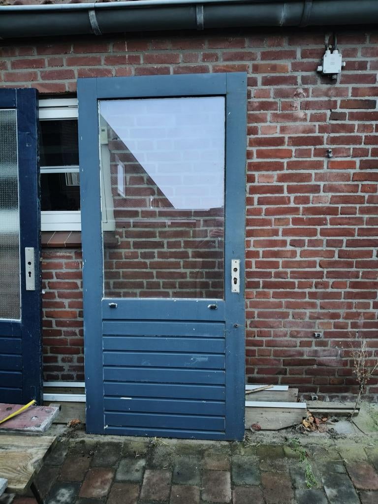 Meranti buitendeur, Doe-het-zelf en Verbouw, Deuren en Horren, Ophalen, Gebruikt, Buitendeur, 200 tot 215 cm