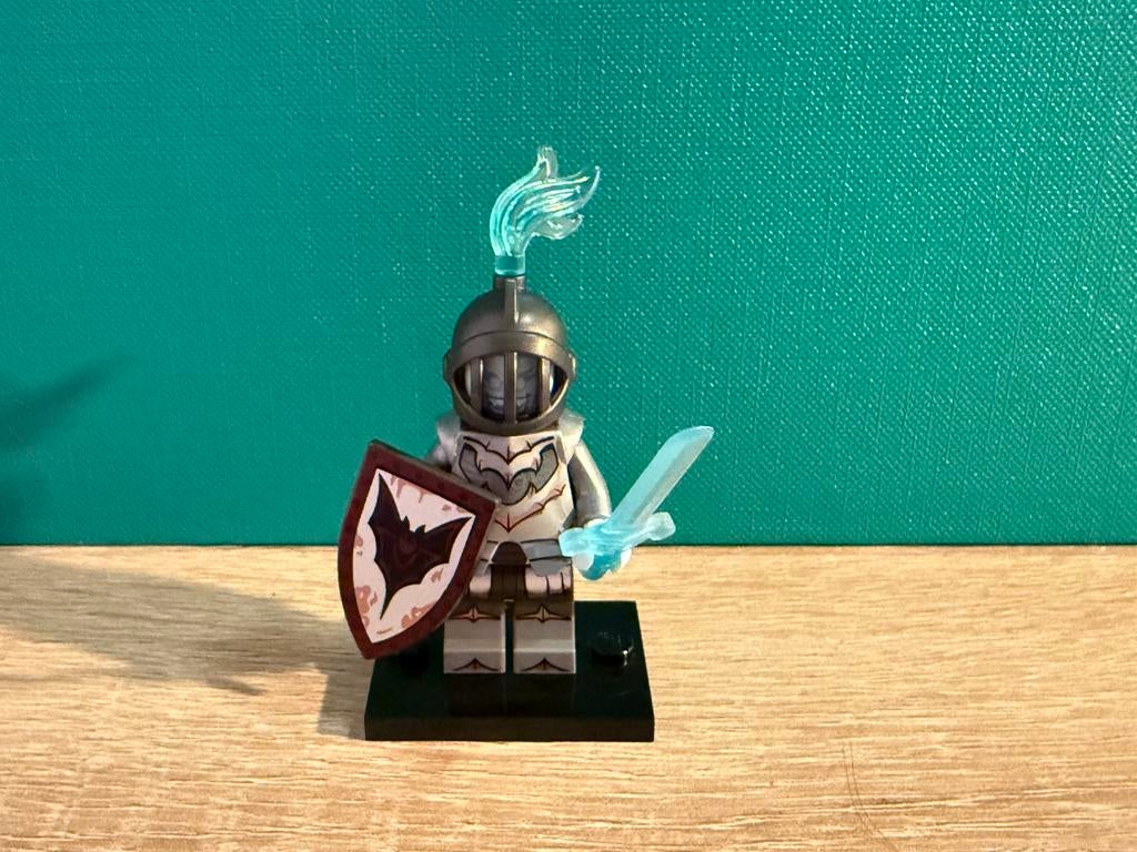 LEGO CMF Serie 19: Fright Knight, Kinderen en Baby's, Speelgoed | Duplo en Lego, Ophalen of Verzenden, Zo goed als nieuw, Complete set