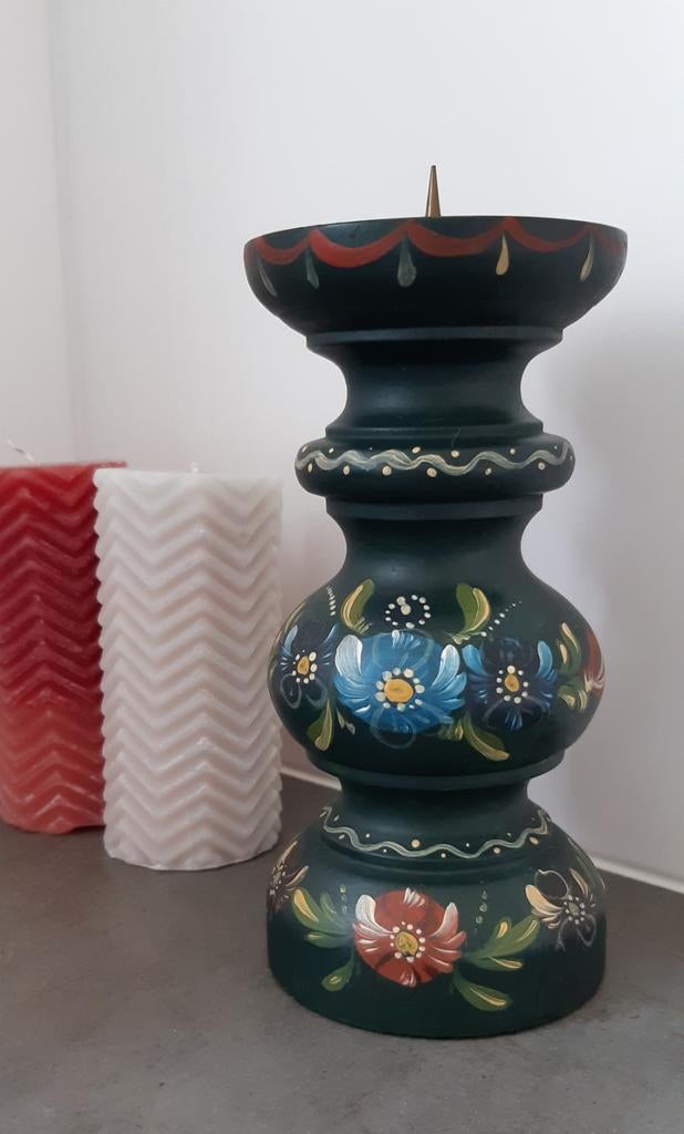 Hindeloopen houten, stompe kandelaar, Ophalen of Verzenden, Zo goed als nieuw, Groen, Hout