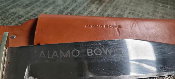 Alamo Bowie mes met hertshoorn handvat en lederen schede, Verzamelen, Militaria | Algemeen, Verzenden