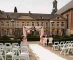 Elegante Ceremonie Stoelen voor Bruiloft - Wit & Goud, Ophalen, Twee, Wit, Zo goed als nieuw