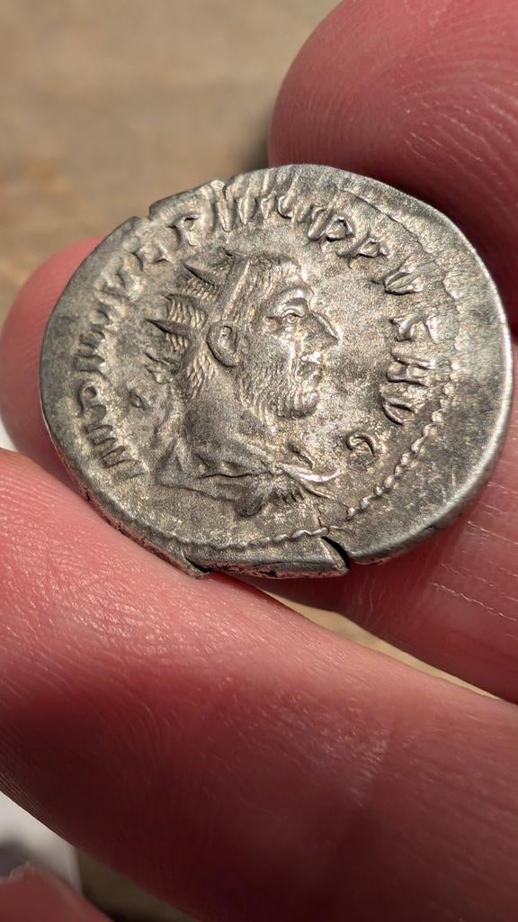 Antoninianus munt van keizer Philip I - Romeinse munt, Ophalen of Verzenden, Italië