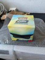 Pokemon Lillie Premium Tournament Collection Display Sealed, Hobby en Vrije tijd, Verzamelkaartspellen | Pokémon, Ophalen of Verzenden