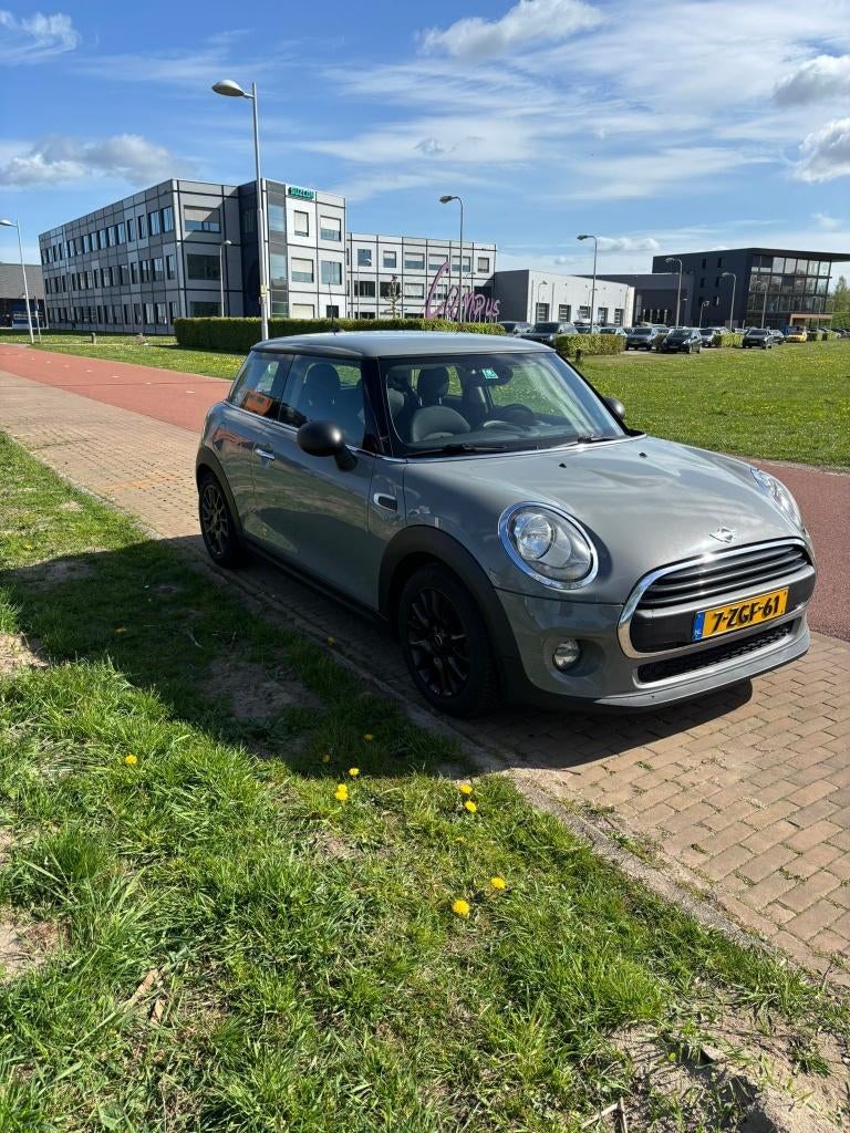 MINI One 1.2 Salt Bns. | Navigatie | Airco | Multimedia, Auto's, Voorwielaandrijving, 4 stoelen, 49 €/maand, Handgeschakeld