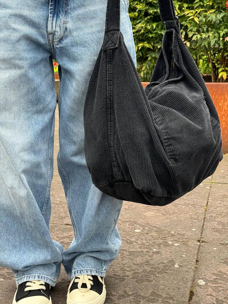 Zwarte schoudertas (van stof), Ophalen of Verzenden, Gebruikt, Zwart, Overige merken