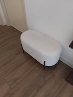 Moderne ovale bankje/poef met teddy stof. Z.g.a.n, Ophalen, Modern, Scandinavisch, 75 tot 100 cm, Zo goed als nieuw