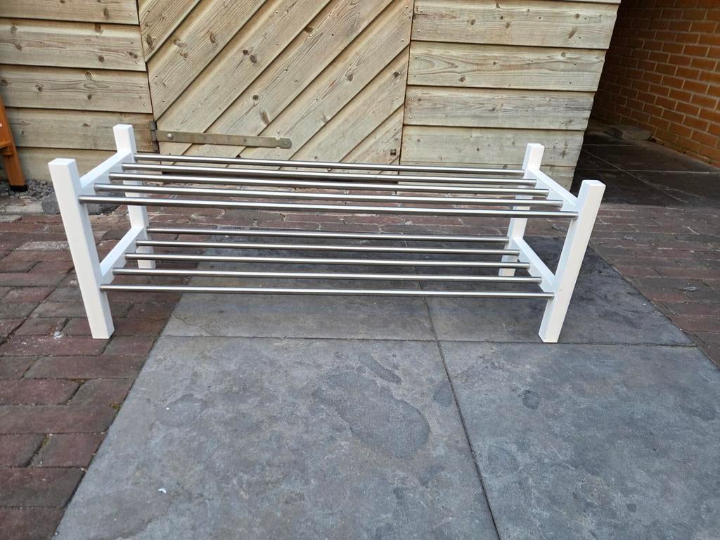 Schoenenrek, Ophalen, Zo goed als nieuw