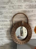 Rivièra Maison rieten spiegel met handvat, Huis en Inrichting, Woonaccessoires | Spiegels, Ophalen, Gebruikt, Minder dan 100 cm