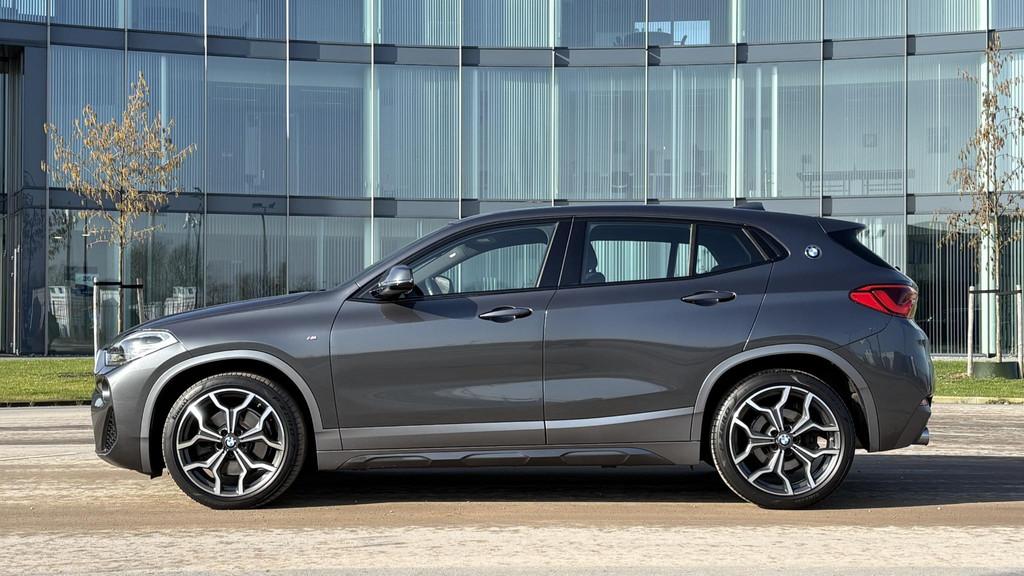 BMW X2 SDrive20i M-Sport High Executive, 1435 kg, Leder, SUV of Terreinwagen, 750 kg