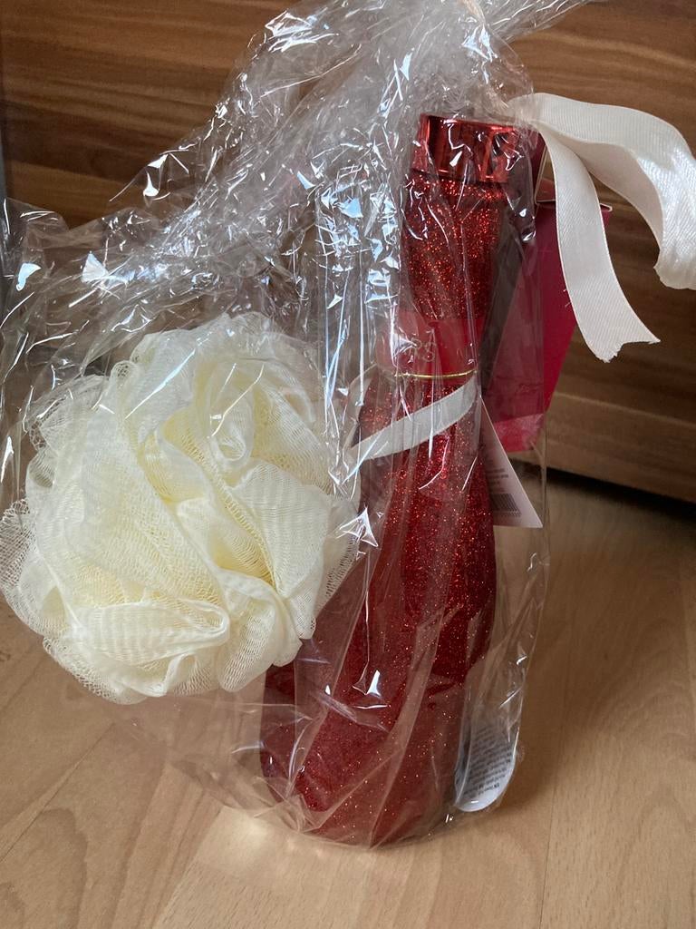 Douglas cadeauset Winter full of stars nieuw, Ophalen of Verzenden, Nieuw, Bad & Douche